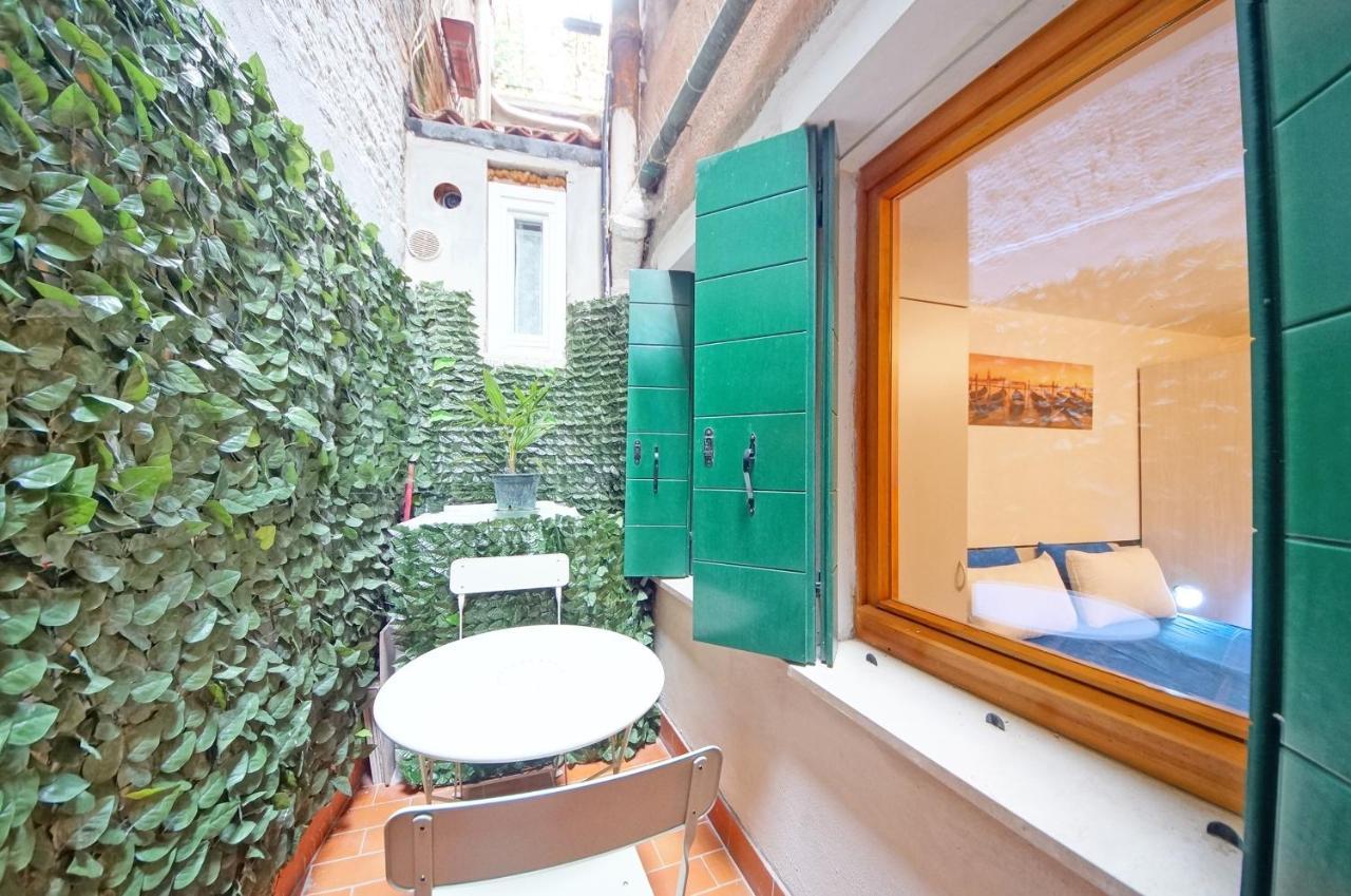 Dolcevita Apartments N. 481 Biennale Venesia Bagian luar foto